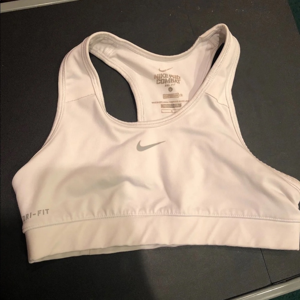 Sports bra